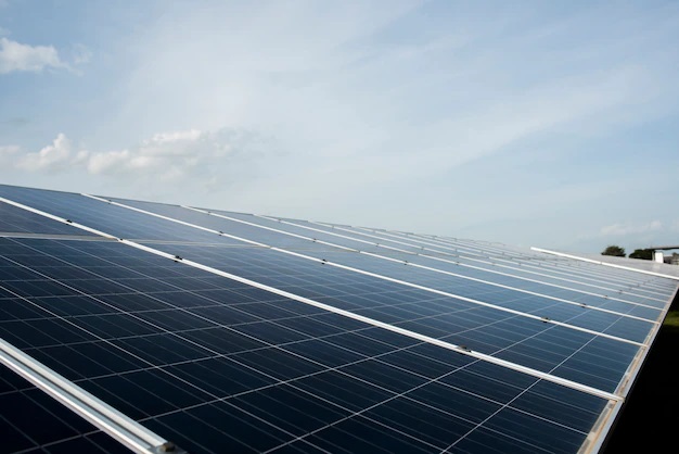 Telha fotovoltaica: Porque traz um potencial de geração e economia de energia?