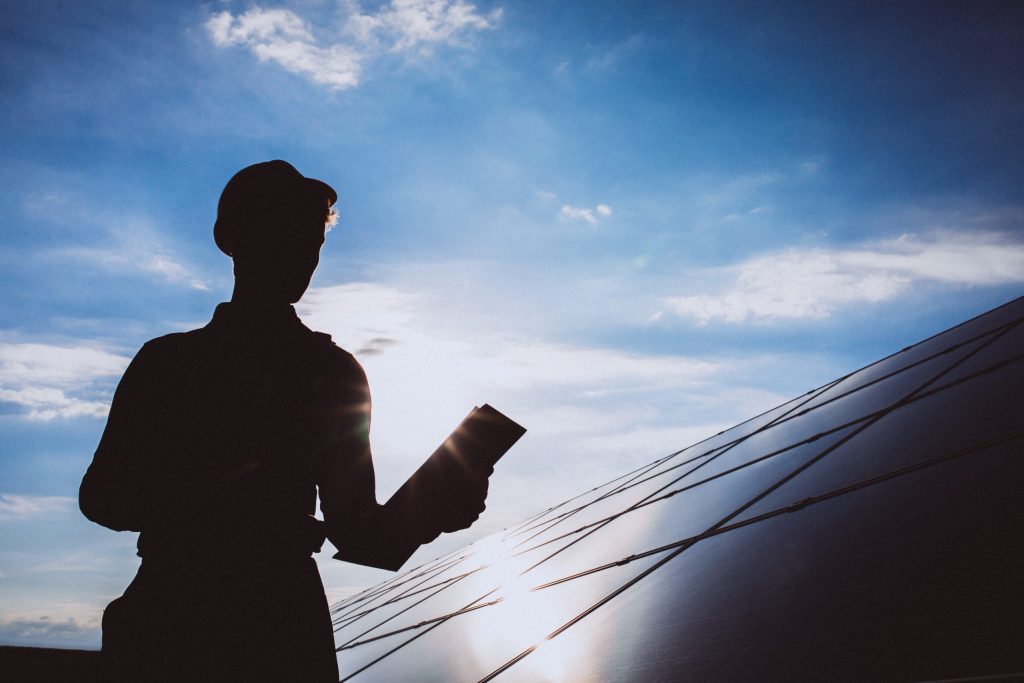 Confira 5 dicas de gestão financeira para negócios rurais que investem em energia solar